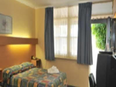 Windsor Heritage Motel Екстер'єр фото